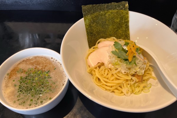 「牡蠣と煮干しの白湯つけ麺」@Tonariの写真