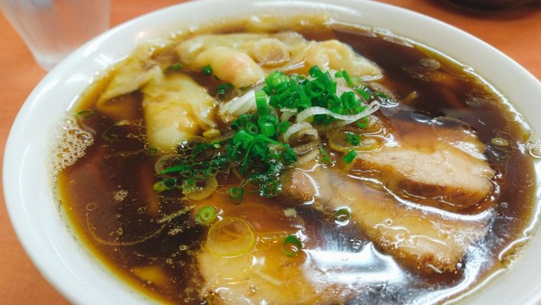 「海老ワンタンメン濃口(1,050円)」@日陰の写真