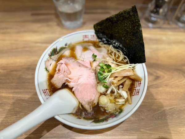 「開店限定中華そば青森シャモロックザ.プレミアム醤油1500円」@麺庵 利休の写真