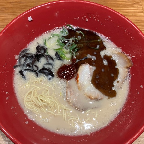 「赤丸新味950円(PM価格550円）」@博多一風堂 ららぽーとTOKYO-BAY店の写真