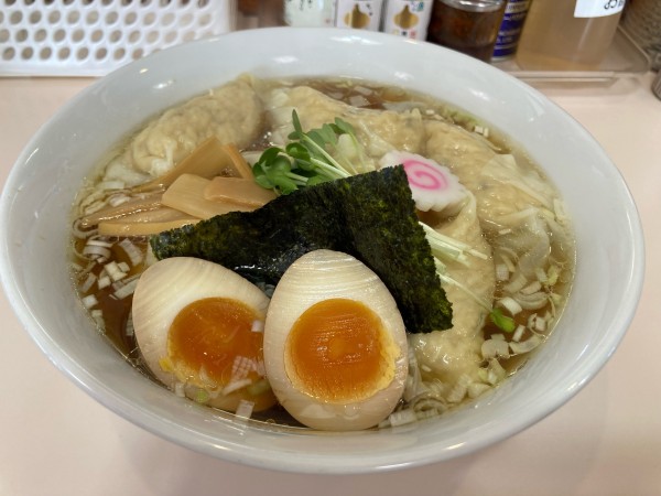 「ワンタンメン・味玉」@麺処 大木の写真
