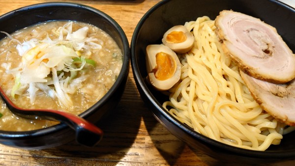 「味玉チャーシュー味噌つけめん」@麺処 花田 池袋店の写真