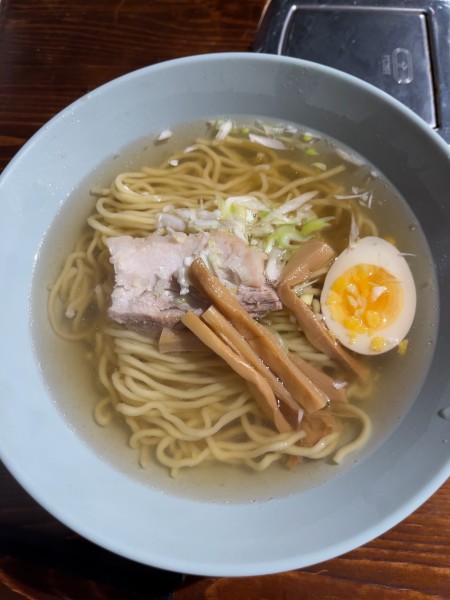 「塩ラーメン」@中華な居酒屋 きばらしの写真