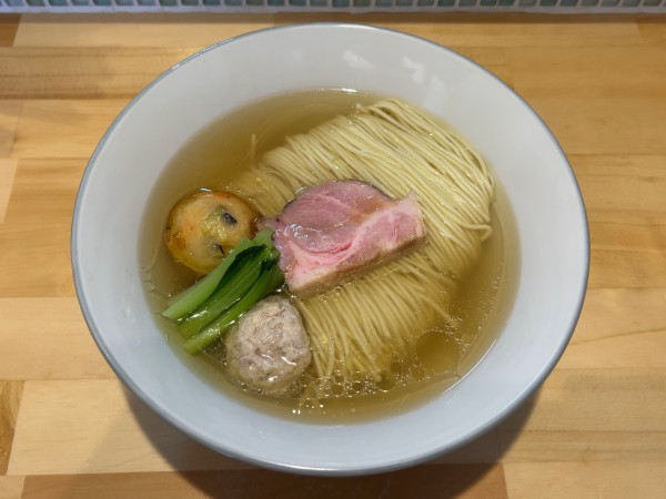 「塩 中華そば」@猫と月の写真