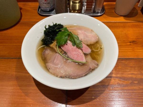 「【限定】極上アラ出汁 淡麗塩そば」@麺屋 真心の写真