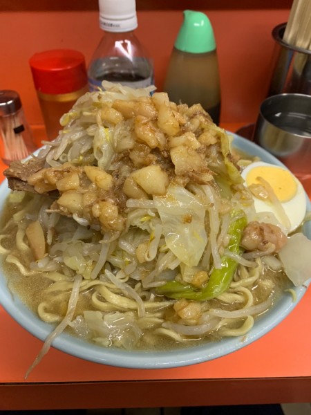 「ラーメン普通 ちょいヤサイ&ちょいアブラ」@ラーメン富士丸 神谷本店の写真