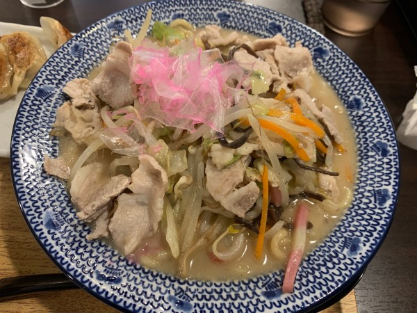 「白ちゃんぽん肉増し」@じげもんちゃんぽん つくば梅園店の写真