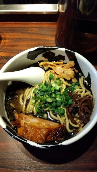 「黒ら〜麺」@麺屋武蔵 武骨の写真