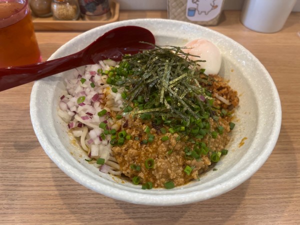 「みそまぜそば並　とろ〜り半熟たまご　ちょこっとごはん」@麺小屋 てちの写真