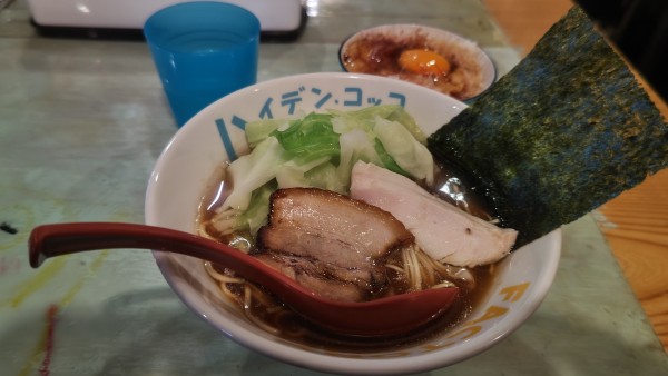 「朝ラー醤油、細麺６００円＆卵かけ１５０円」@ハイデン.コッコFACTORYサマンサ・タマサの写真