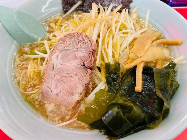 「ねぎラーメン880円 ねぎ 150円」@ニューラーメンショップ 扇橋店の写真