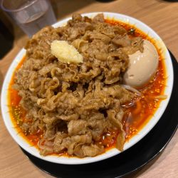 スタミナ爆牛ラーメン＋牛肉の大盛り＋味玉