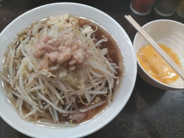 「らーめん 麺200g➕生たまご」@ぶたけん。の写真