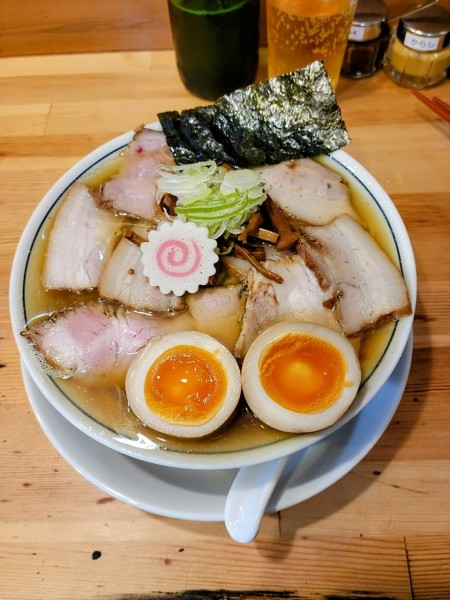 「味玉チャーシュー麺」@there is ramenの写真