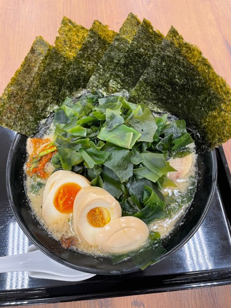 「嵐げんこつチャーシューメン+色々」@らあめん花月嵐 イオン東雲店の写真