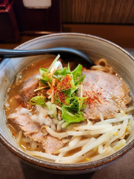 「数量限定みそらーめん (大) + ちゃーしゅートッピング」@麺処 と市の写真