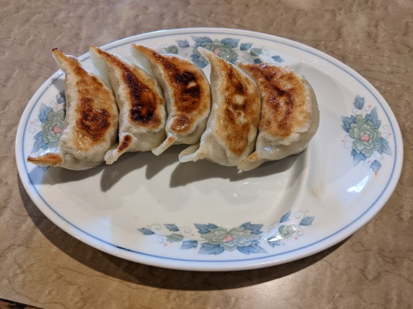 「餃子：420円」@中華料理 山水の写真