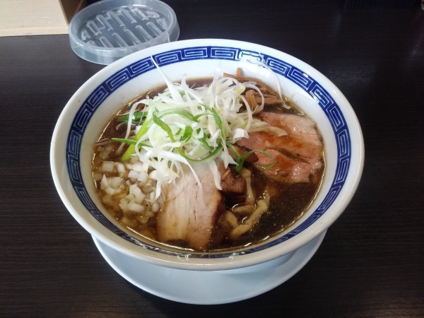 「煮干し中華蕎麦　大(同料金表)　900円」@中華蕎麦 こばやの写真