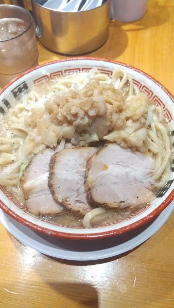 「らーめん　麺柔め　野菜少な目　アブラ」@らーめん バリ男 神楽坂店の写真