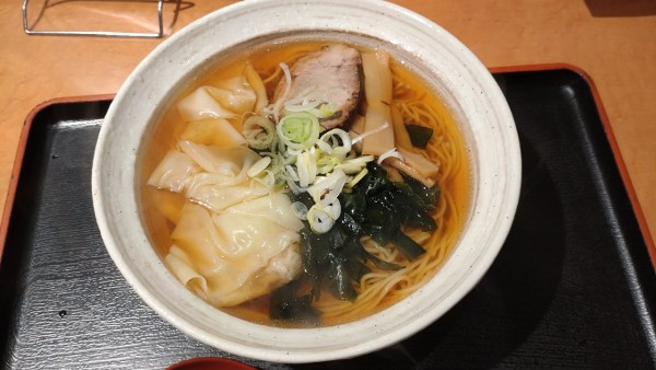 「ワンタン麺」@中華レストラン 胡弓 日暮里店の写真