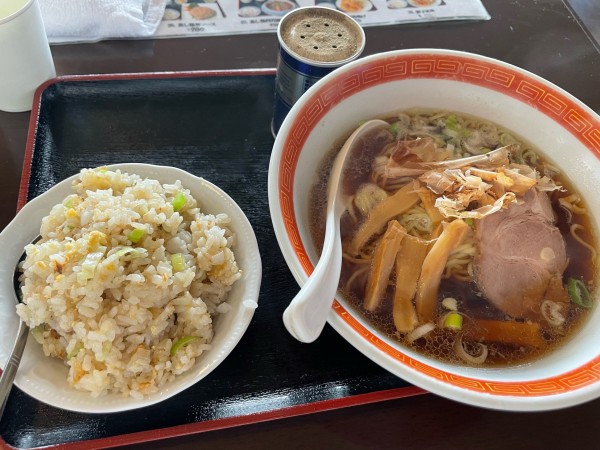 「ラーメン半チャーハンセット　800」@中華料理 喜利来の写真
