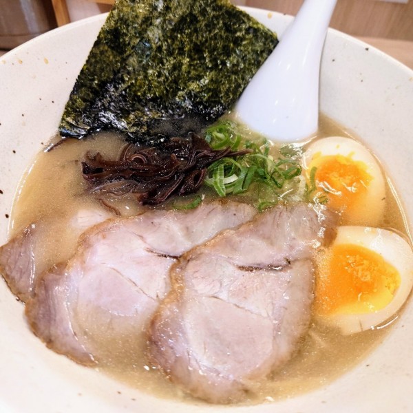 「特製らーめん」@らーめん 宣ノ土の写真