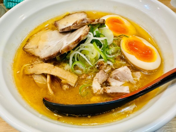 「みそとくのせ【1150円】」@さっぽろ羅偉伝 立川店の写真