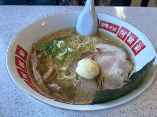 「塩バターラーメン」@中華そば 栃木阿波家の写真