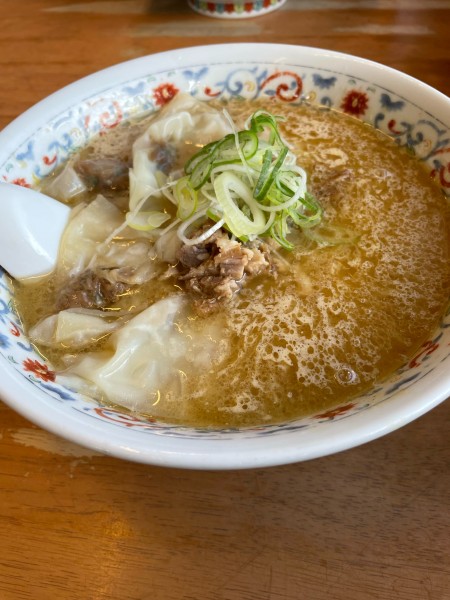 「味噌ワンタン麺」@らーめん 大雅の写真