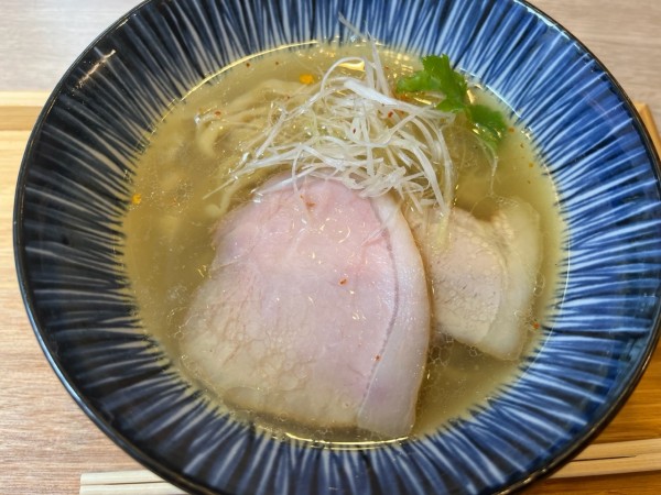 「塩、手揉み麺変更」@ハちゃんラーメンの写真