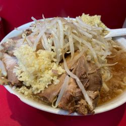 ラーメン小豚増し