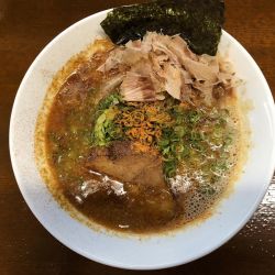 豚と魚のラーメン屋 ねこやの画像
