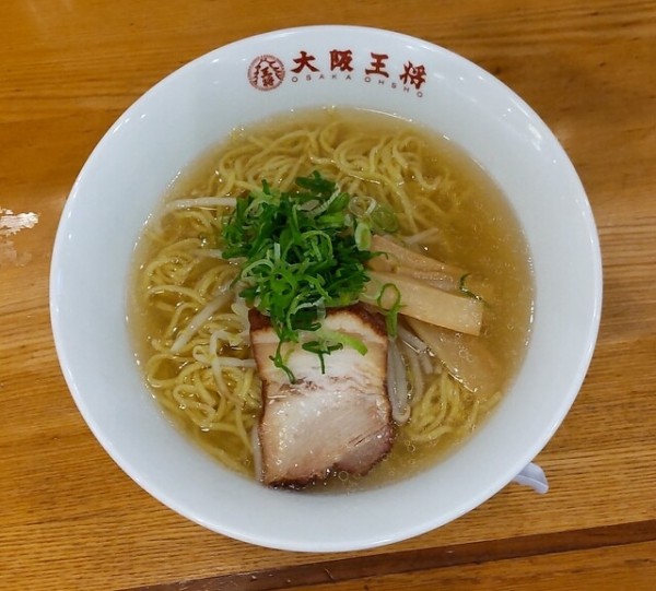 「旨塩ラーメン560円」@大阪王将 福島南バイパス店の写真