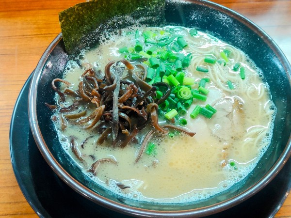 「ラーメン」@博多長浜らーめん ぼたんの写真