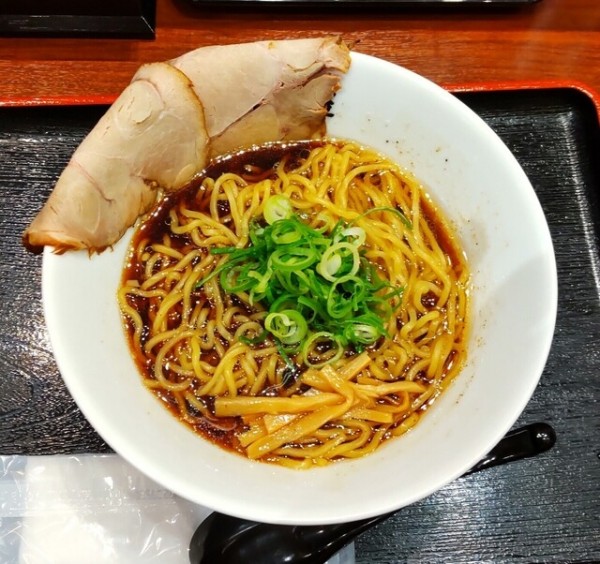 「濃口醤油ラーメン」@熟成醤油十二分屋 山形イオンモール天童店の写真