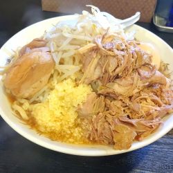 ラーメン特大（とろけるチーズ＋厚切り豚＋味玉）