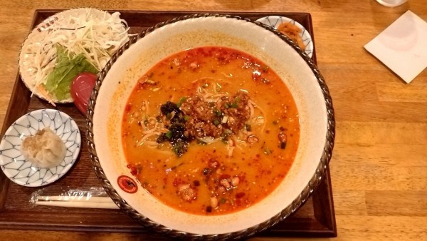 「担々麺_880円」@中国茶房8 赤坂店の写真