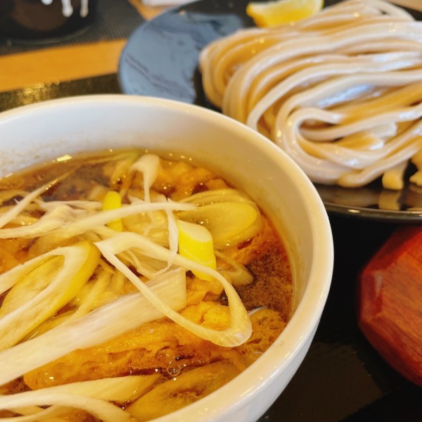 「肉汁うどん 880円」@武蔵野うどんっ かみつけ製麺店の写真