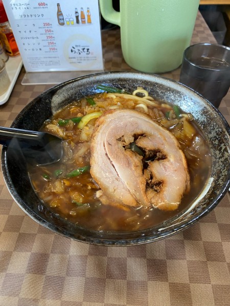 「にんにく醬油ラーメン」@麺処 らふてるの写真