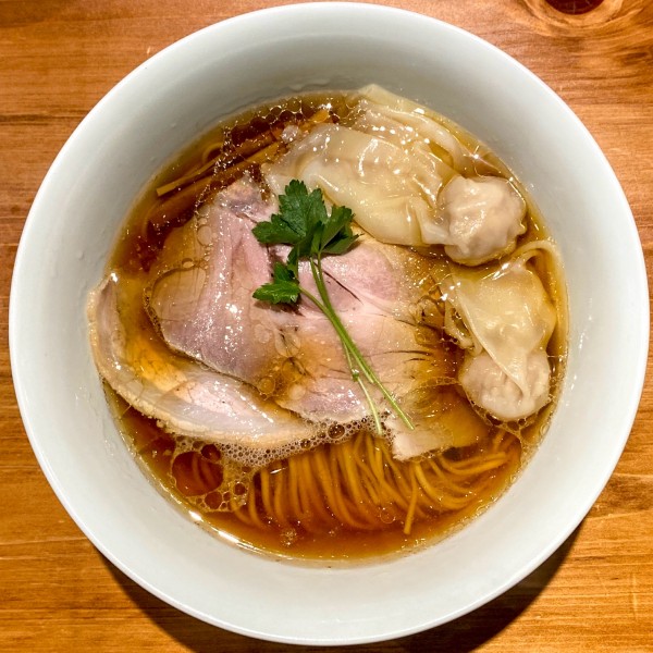 「ワンタン醤油らぁめん ¥1,450」@麺 ふじさきの写真