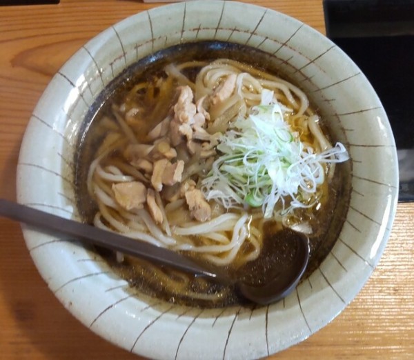 「肉うどん」@つんつるてんの写真
