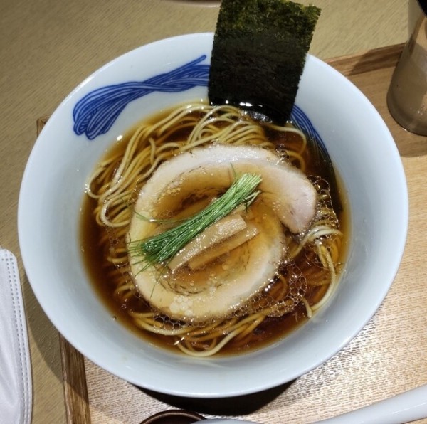 「醤油らぁ麺」@NIPPON RAMEN 凛 TOKYOの写真