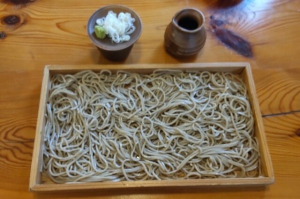 「十割 板そば 大盛り」@愛庵の写真