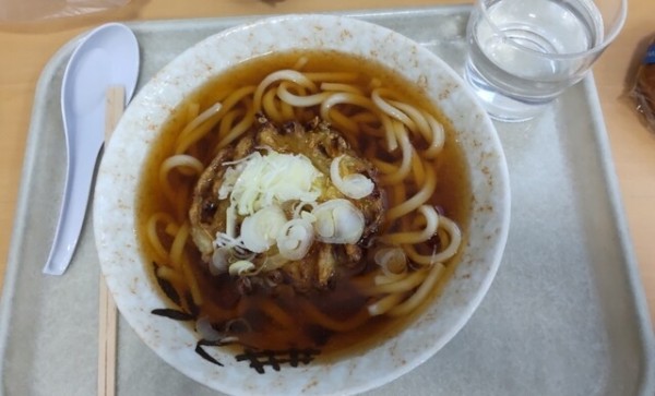 「かき揚げうどん」@ひまわり ヤマザワ南陽店の写真