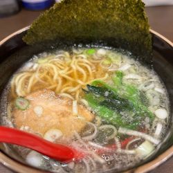 しょうゆラーメン　ハーフ