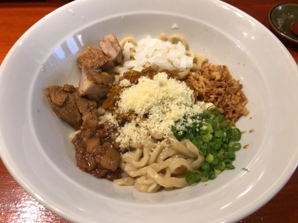 「カレーまぜそば」@長男、おかわしゅんの写真