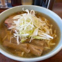 醤油ラーメン800円