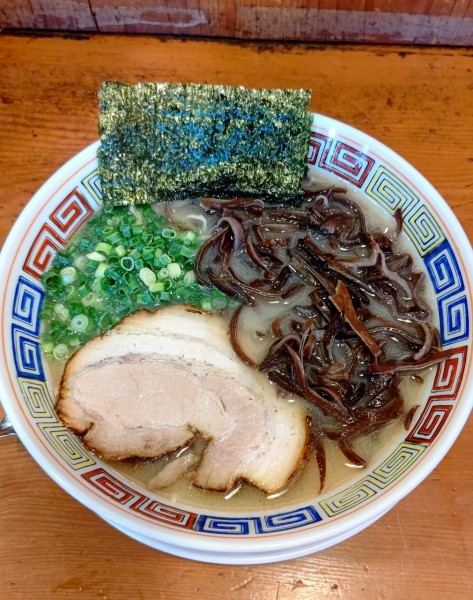 「幸福ラーメン」@九州とんこつラーメン 幸福軒の写真