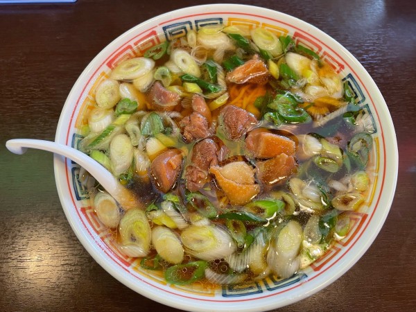 「鴨ラーメン大盛り」@拉麺 時代遅れの写真