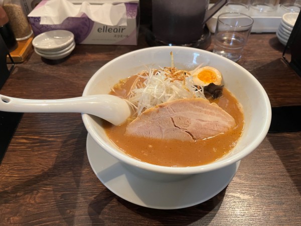 「濃厚味噌ラーメン」@麺屋 雪風 すすきの店の写真